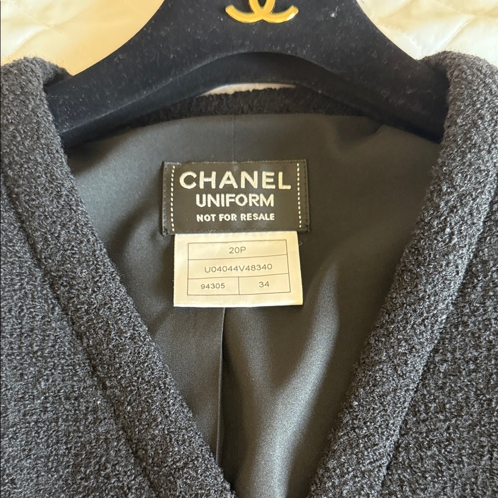 Authentic Chanel Jacket - image 7
